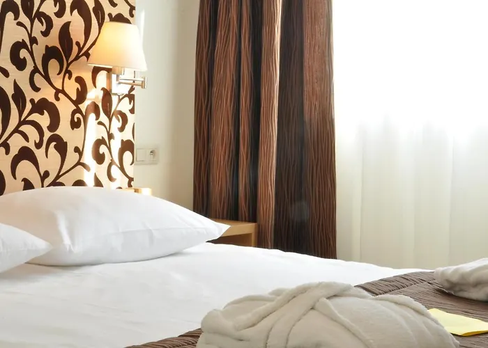 Centrum Barnabitow Aparthotel 3*