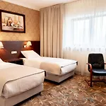 Centrum Barnabitow Aparthotel Varsavia