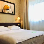 Centrum Barnabitow 3* ורשה