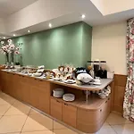 Aparthotel Centrum Barnabitow 3*
