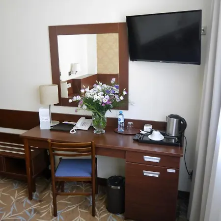 Centrum Barnabitow Apart Otel 3*