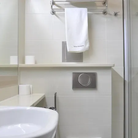 Apart Otel Centrum Barnabitow