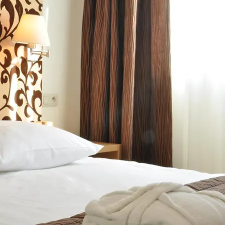Centrum Barnabitow Hotel 3*