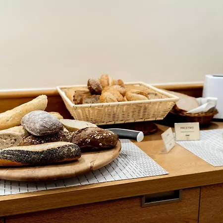 Centrum Barnabitow Hotel