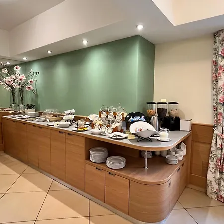 Apart Otel Centrum Barnabitow 3*