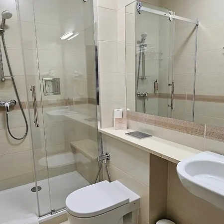 Centrum Barnabitow Apart Otel 3*