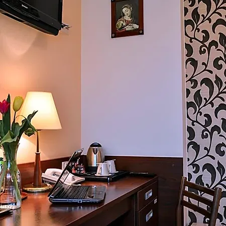 Centrum Barnabitow Aparthotel Warsaw