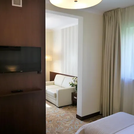 Centrum Barnabitow Apart Otel 3*