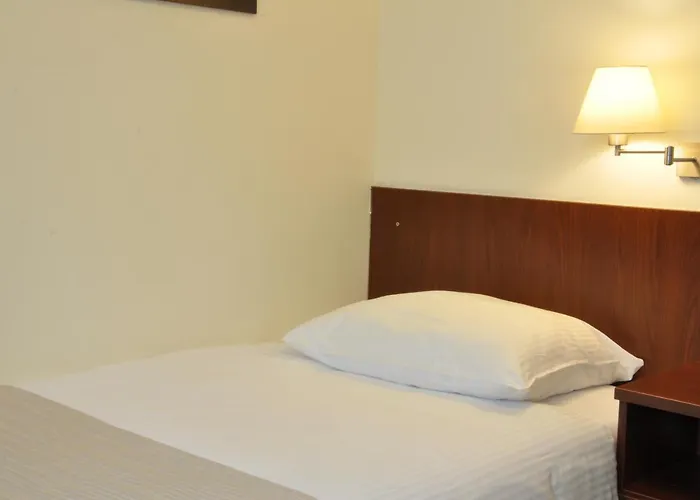 سنتروم بارنابيتوف وارسو