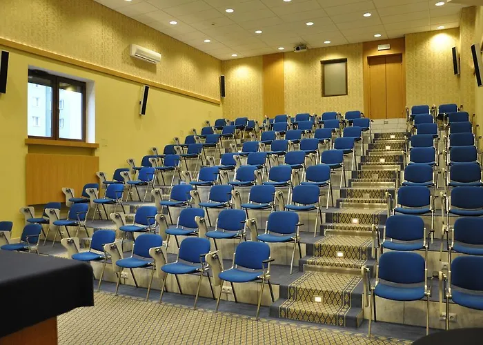 سنتروم بارنابيتوف وارسو