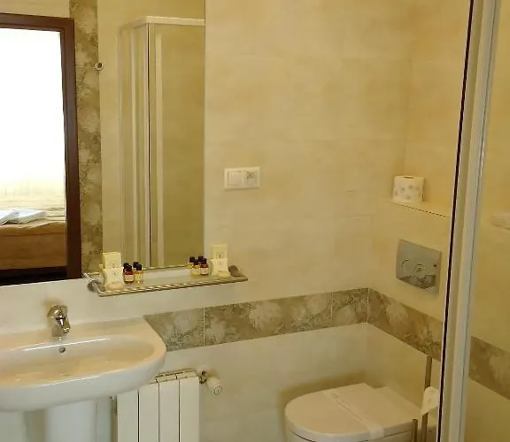 سنتروم بارنابيتوف 3*