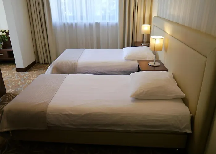 سنتروم بارنابيتوف 3* وارسو