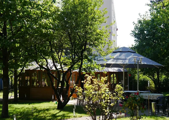 شقة فندقية سنتروم بارنابيتوف 3*