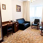 Centrum Barnabitow 3* ורשה