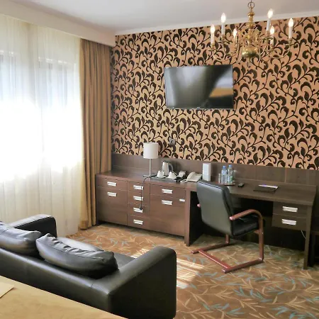 Centrum Barnabitów 3*