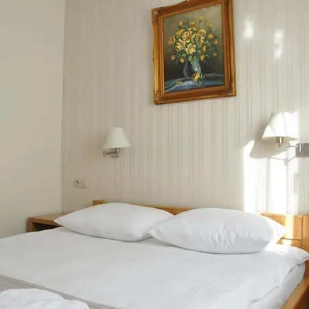 Centrum Barnabitow 3* Βαρσοβία