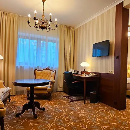 Hotel Centrum Barnabitów 3*
